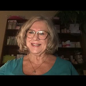 Meet your Posher, Linda